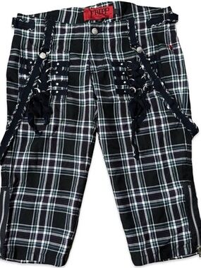 Tripp NYC Plaid Capris with Straps